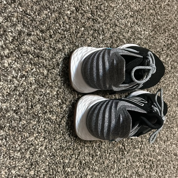 Brand new! These are really cute brand new balances they just don’t fit me - Picture 5 of 5